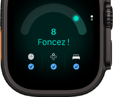 Apple Watch Ultra 4, boîtier en titane, noir, score de préparation de 8, côté droit, Digital Crown, bouton latéral en saillie